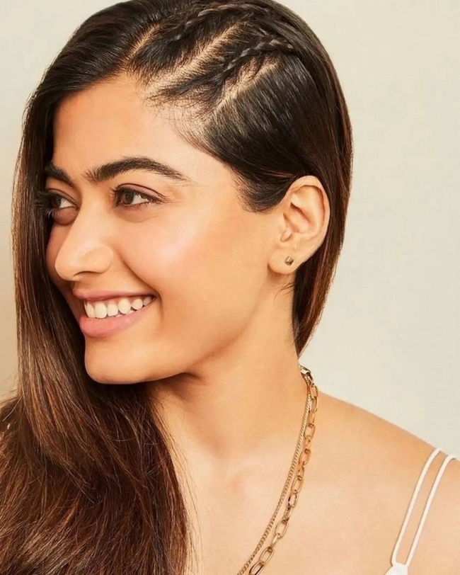 Rashmika Mandanna Latest Pics of Instagram